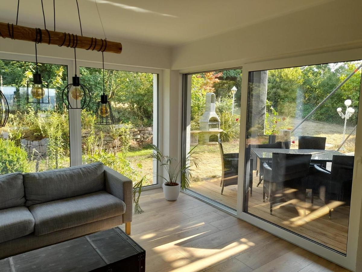 Haus EDDA - Ferienwohnungen mit Garten und Schlossblick Marburg Exterior foto